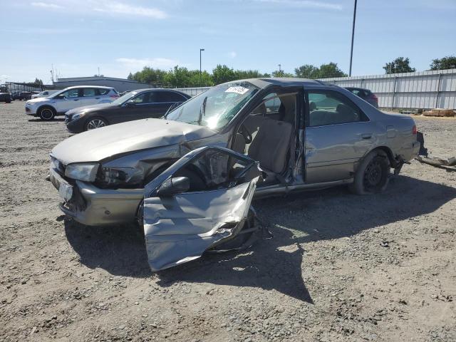 TOYOTA CAMRY CE