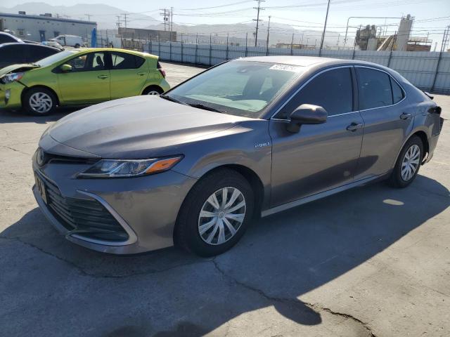 Vin: 4t1c31ak7mu023151, lot: 57130755, toyota camry le 2021 img_1