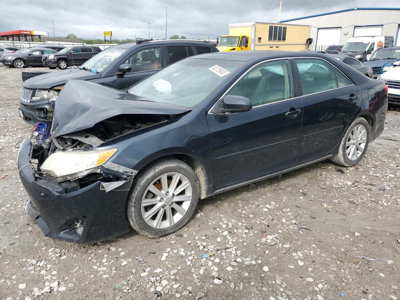 TOYOTA CAMRY L
