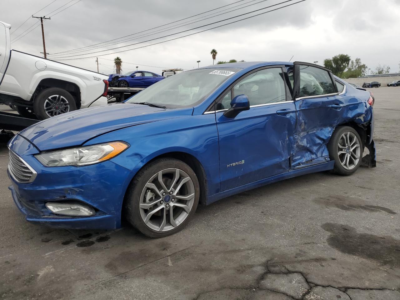  Salvage Ford Fusion