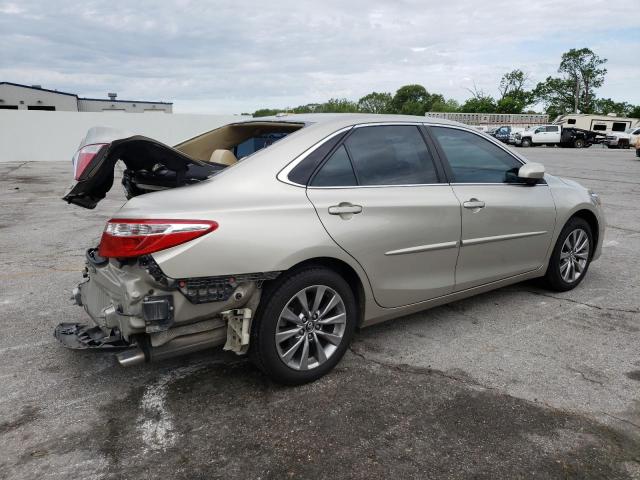 Vin: 4t1bf1fkxhu725773, lot: 56124515, toyota camry le 20173