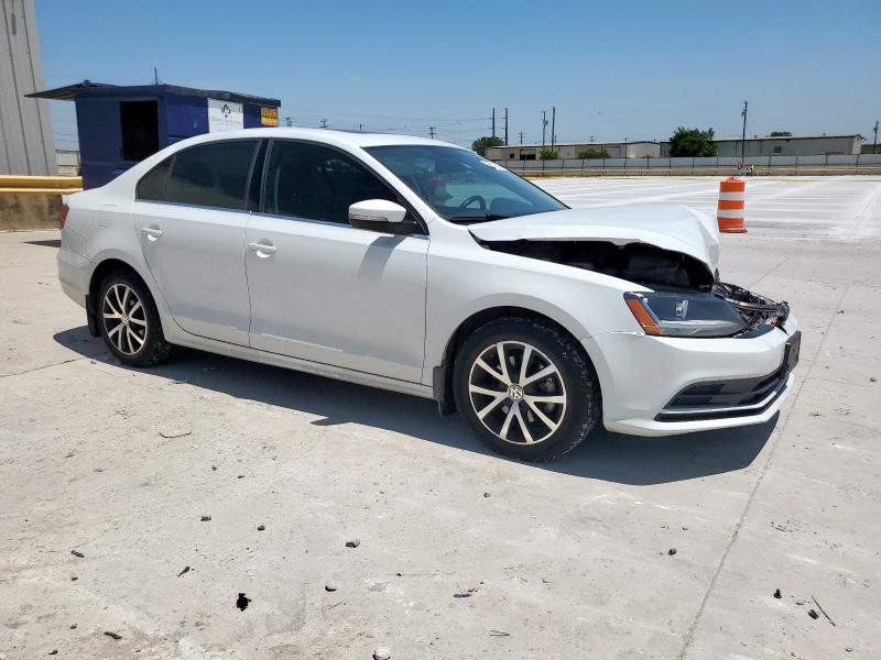 Vin: 3vwdb7aj3hm407991, lot: 56537815, volkswagen jetta se 20174