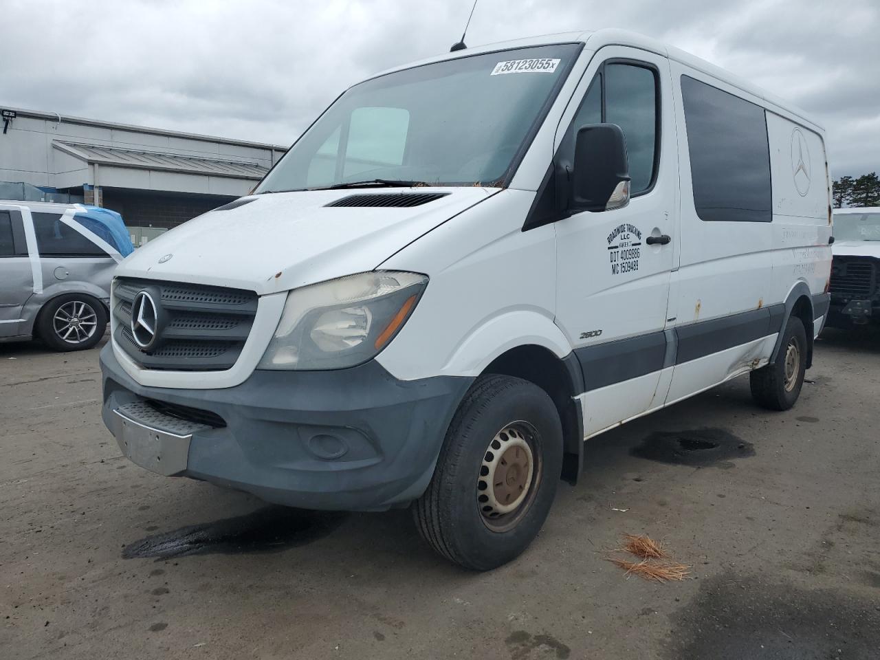 MERCEDES-BENZ SPRINTER 2500