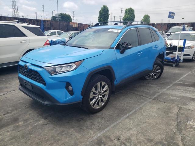 Vin: 2t3a1rfv9mw188379, lot: 55485745, toyota rav4 xle premium 2021 img_1