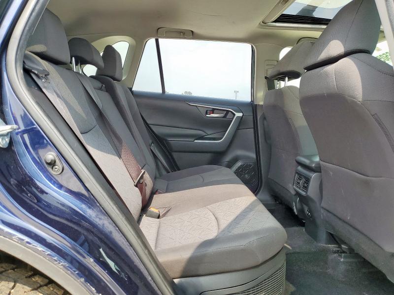 2019 TOYOTA RAV4 XLE - JTMRWRFV0KD503813