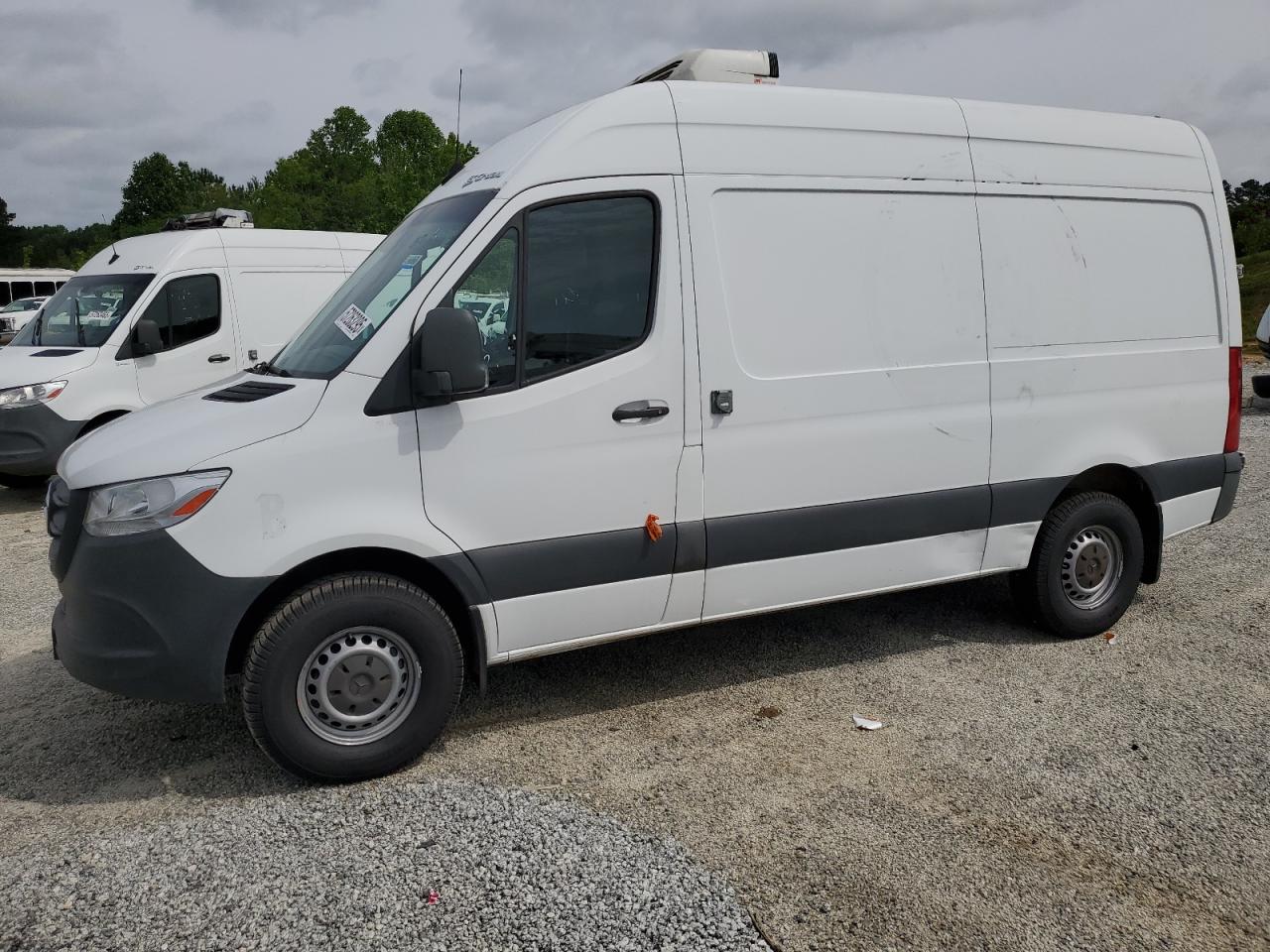 MERCEDES-BENZ SPRINTER 2500/3500