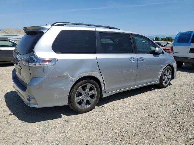 Vin: 5tdxz3dc7js952681, lot: 58244245, toyota sienna se 20183