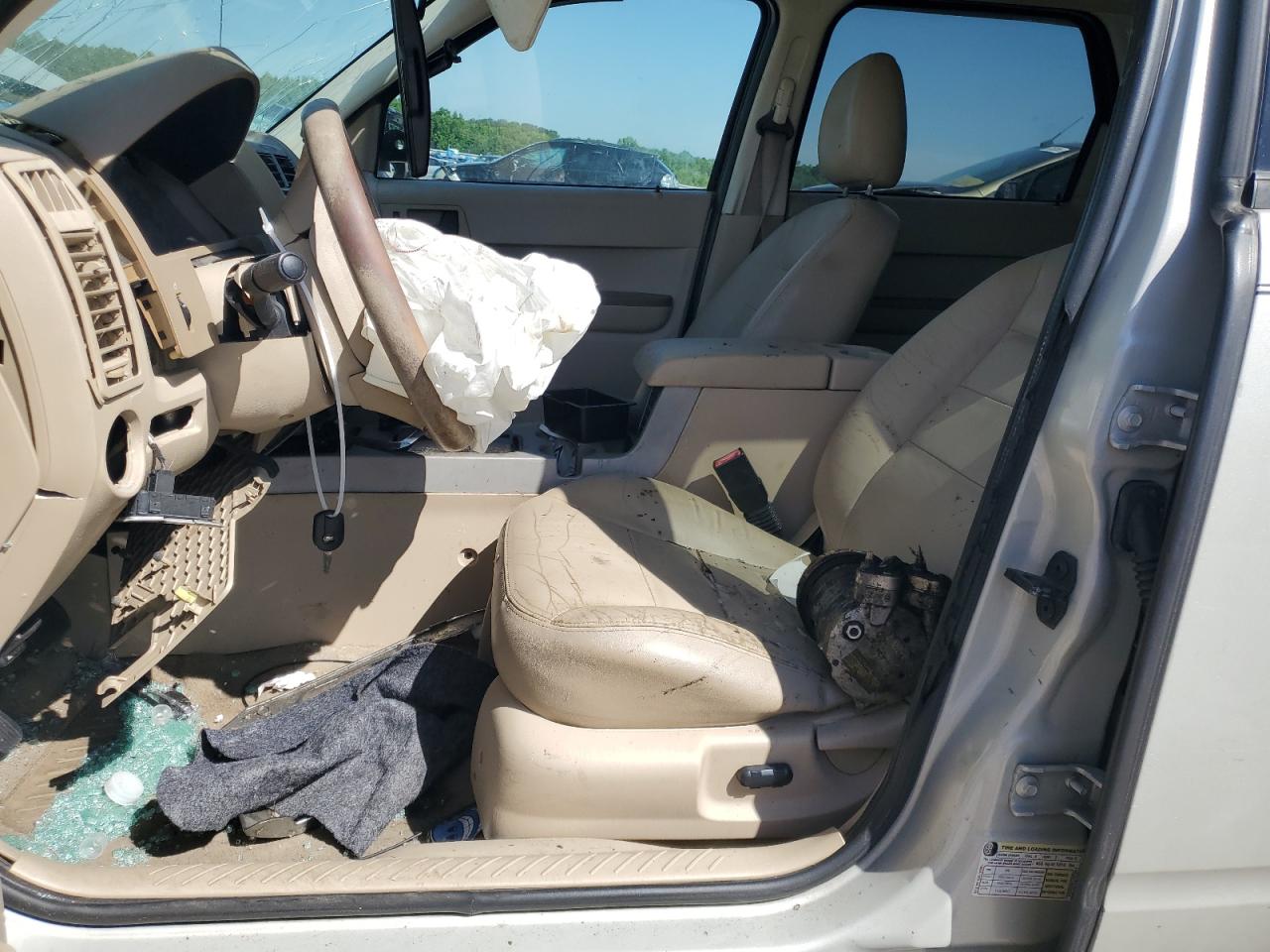 Lot #3217779837 2008 FORD ESCAPE XLT