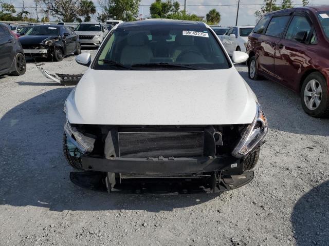 2020 HYUNDAI ELANTRA GT - KMHH35LE7LU139890
