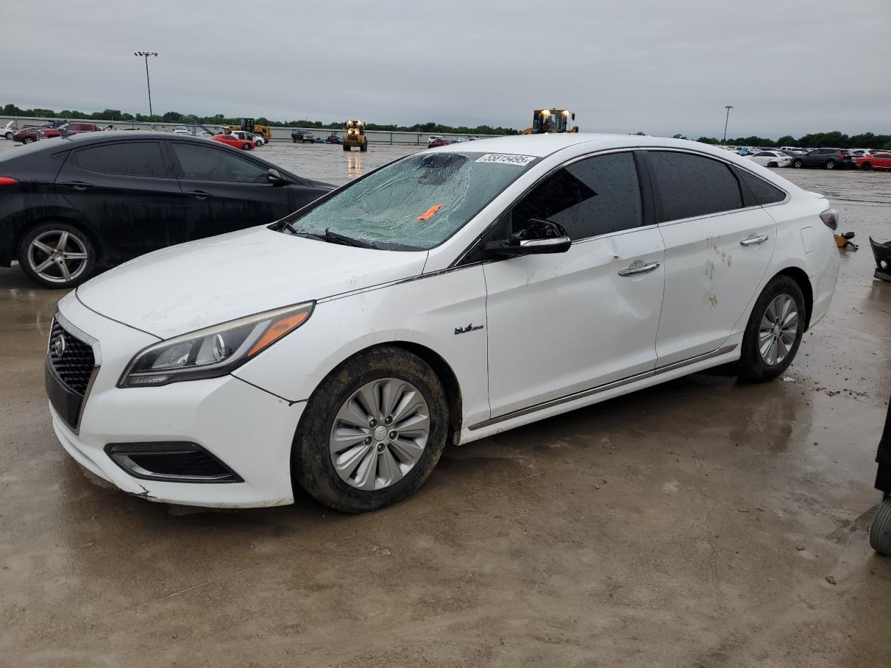 HYUNDAI SONATA HYBRID
