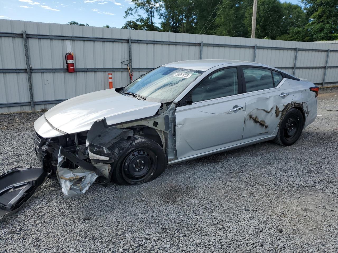 NISSAN ALTIMA S