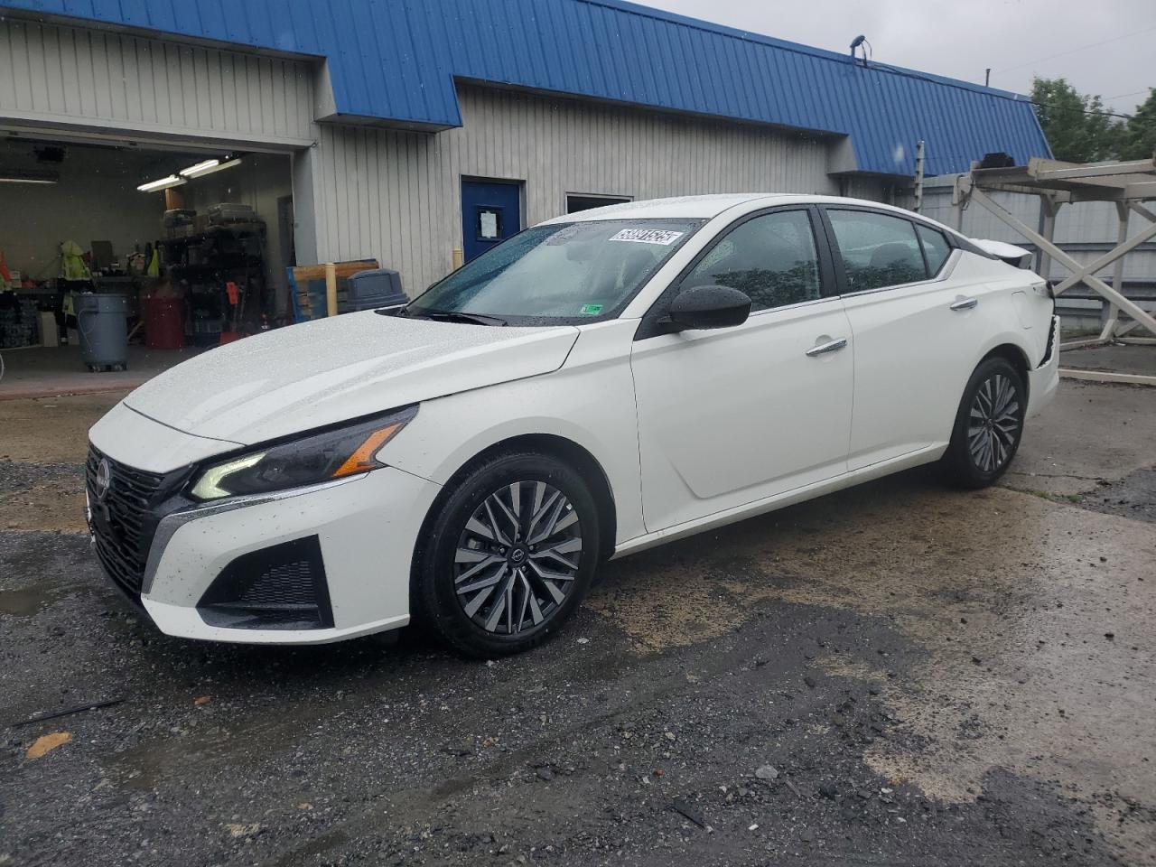  Salvage Nissan Altima