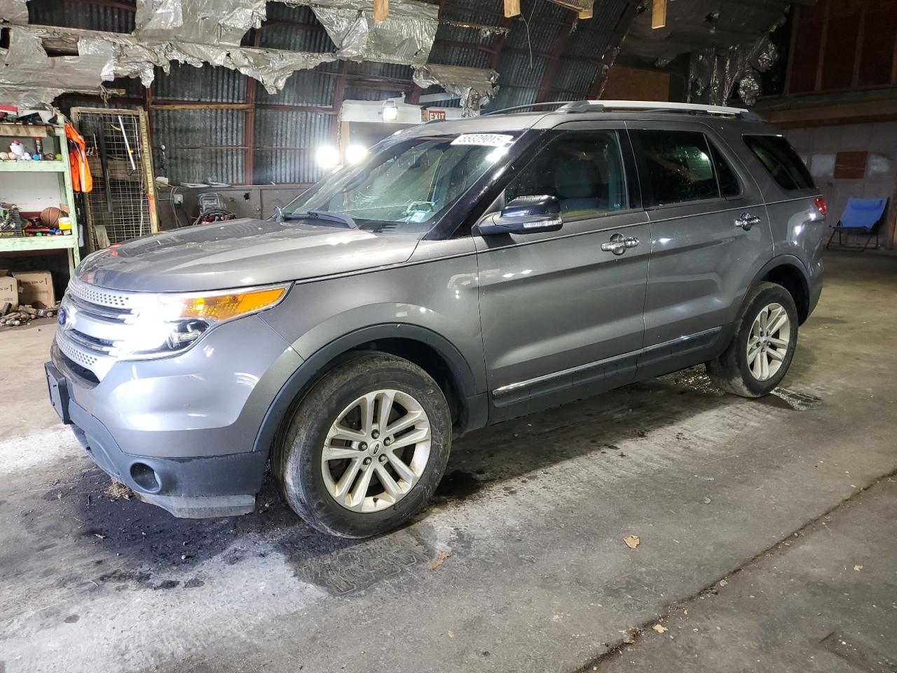 FORD EXPLORER XLT