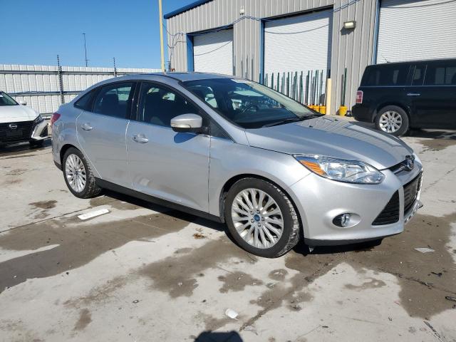 Vin: 1fahp3j25cl472591, lot: 56049935, ford focus titanium 20124
