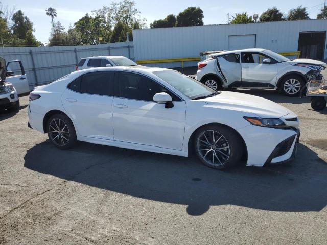 Vin: 4t1t11ak8nu646950, lot: 58185875, toyota camry se 20224