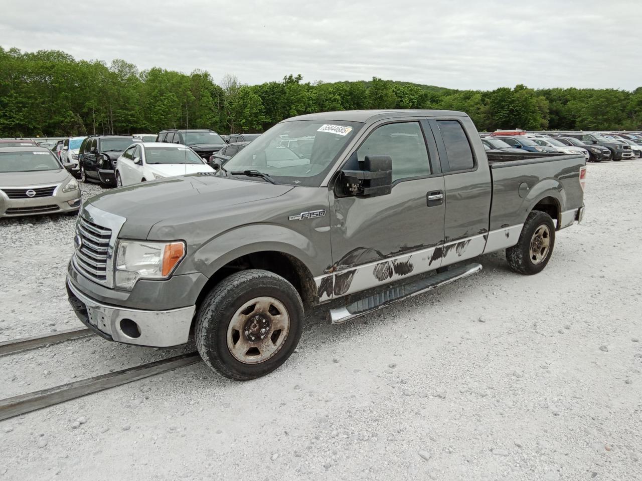FORD F-150 SUPER CAB