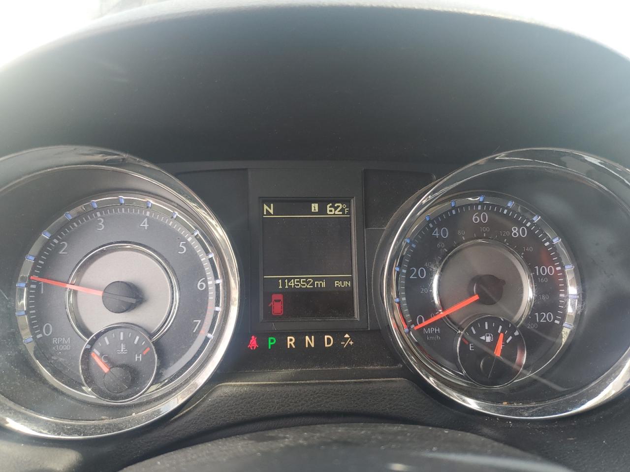 CHRYSLER TOWN & COUNTRY TOURING L