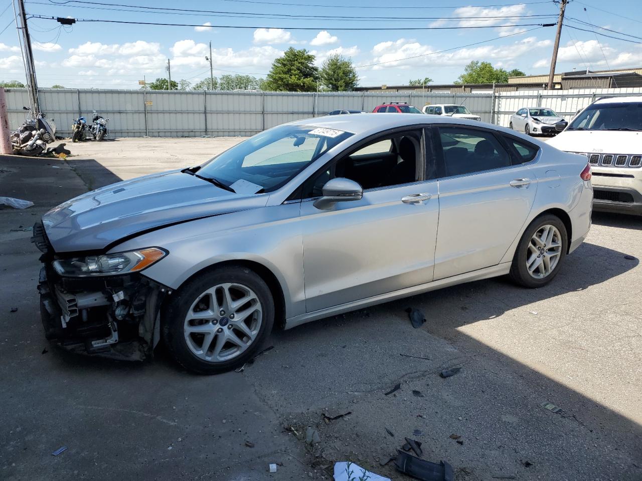 FORD FUSION SE