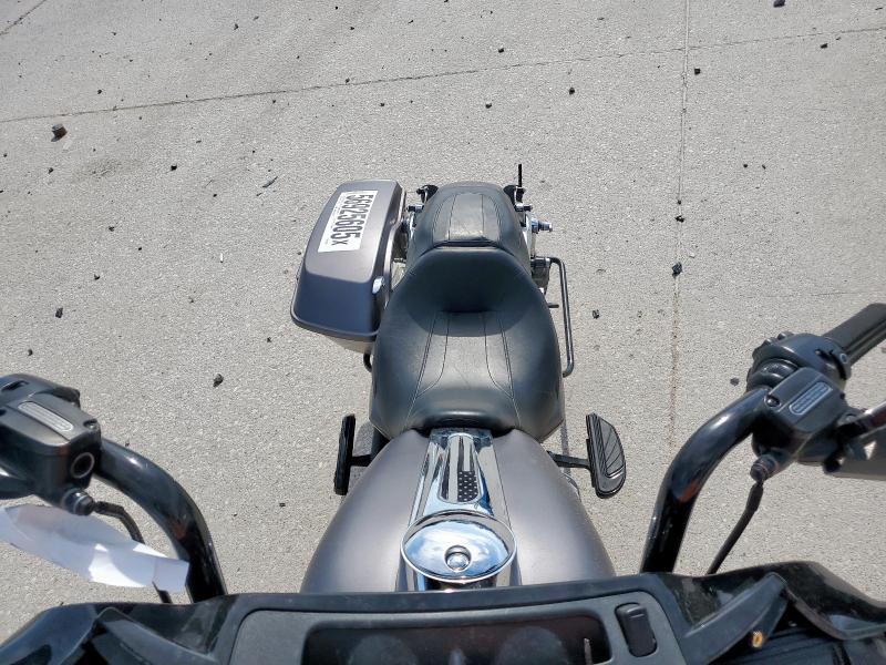2017 HARLEY-DAVIDSON FLHXS STRE - 1HD1KRC34HB654183