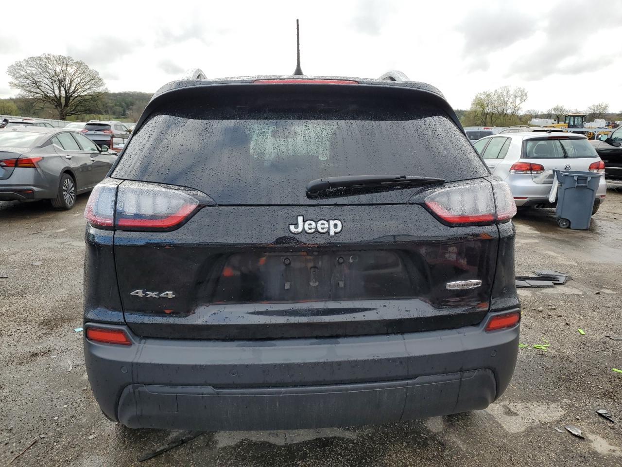 JEEP GRAND CHEROKEE LATITUDE PLUS
