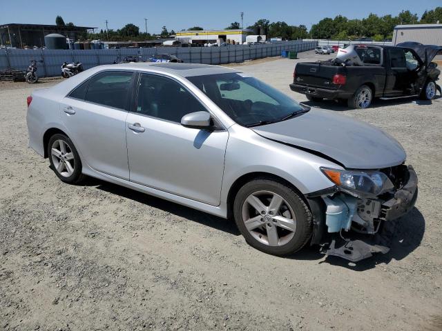 Vin: 4t1bf1fk7eu352347, lot: 57671285, toyota camry l 20144