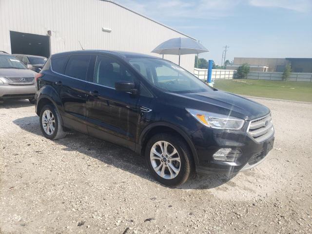 Vin: 1fmcu9gd6kua72472, lot: 57103165, ford escape se 20194