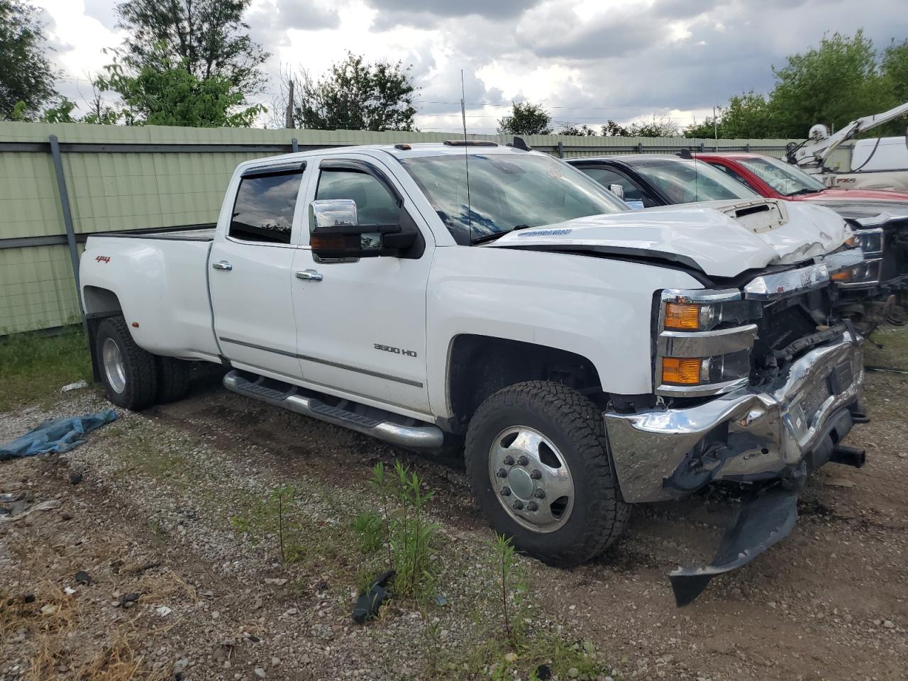 CHEVROLET SILVERADO K3500 LTZ