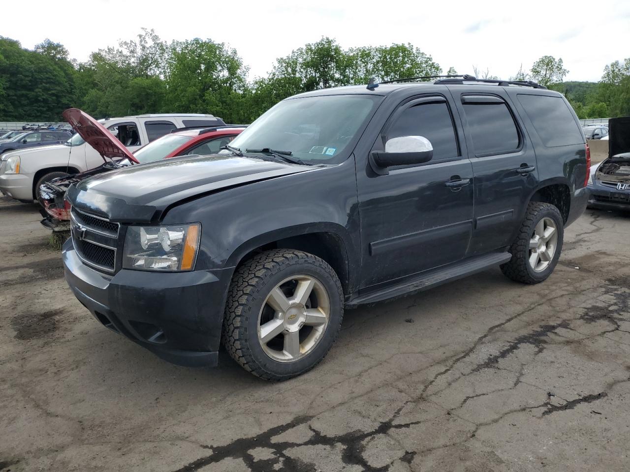  Salvage Chevrolet Tahoe