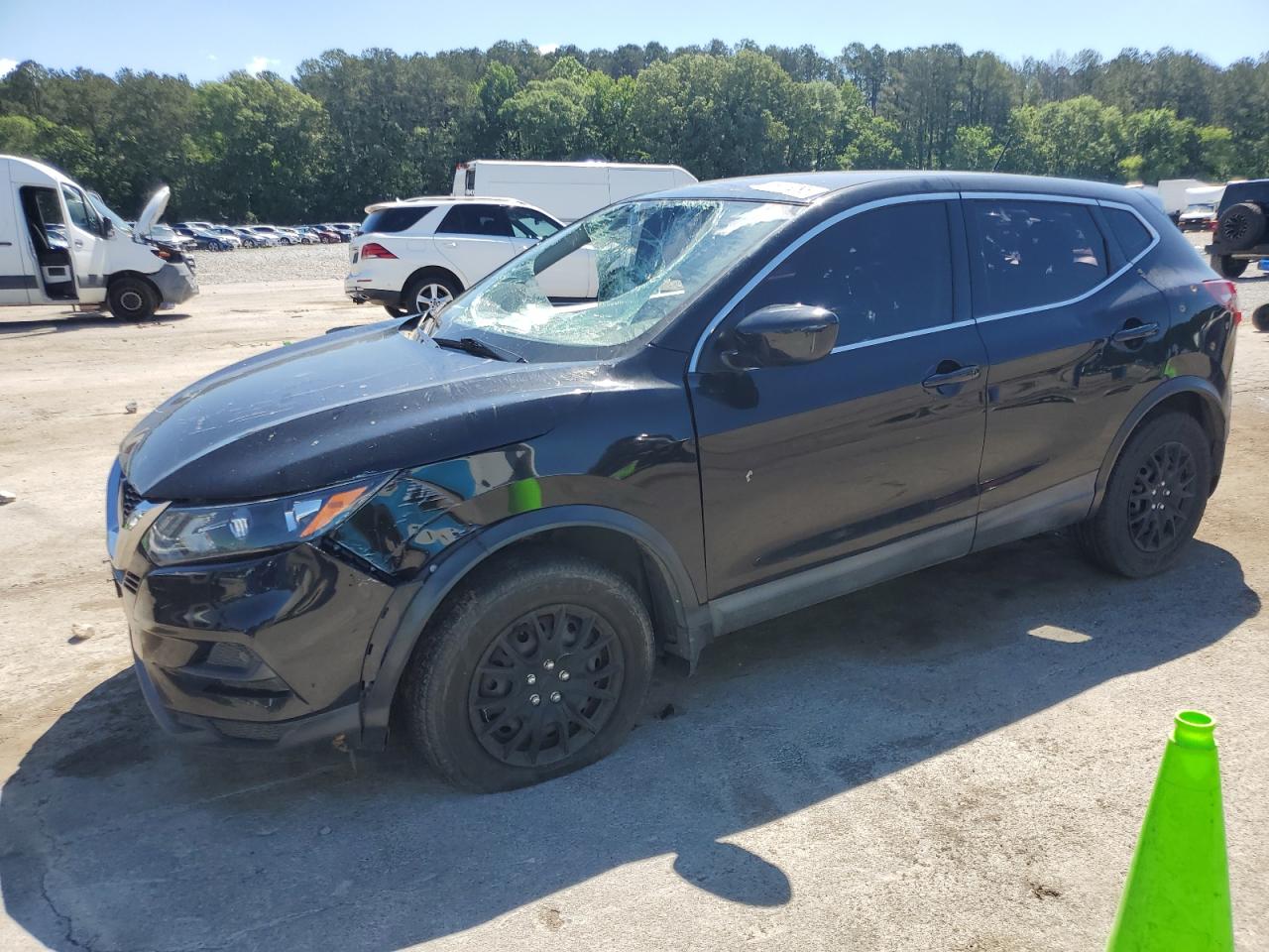 NISSAN ROGUE SPORT S