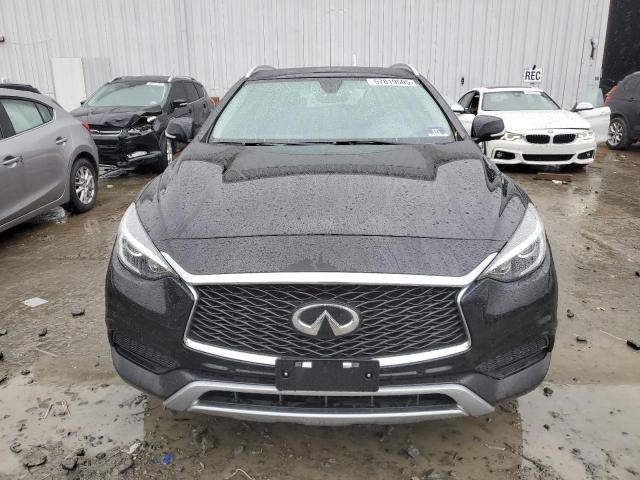 2019 INFINITI QX30 LUXE SJKCH5CR3KA007581