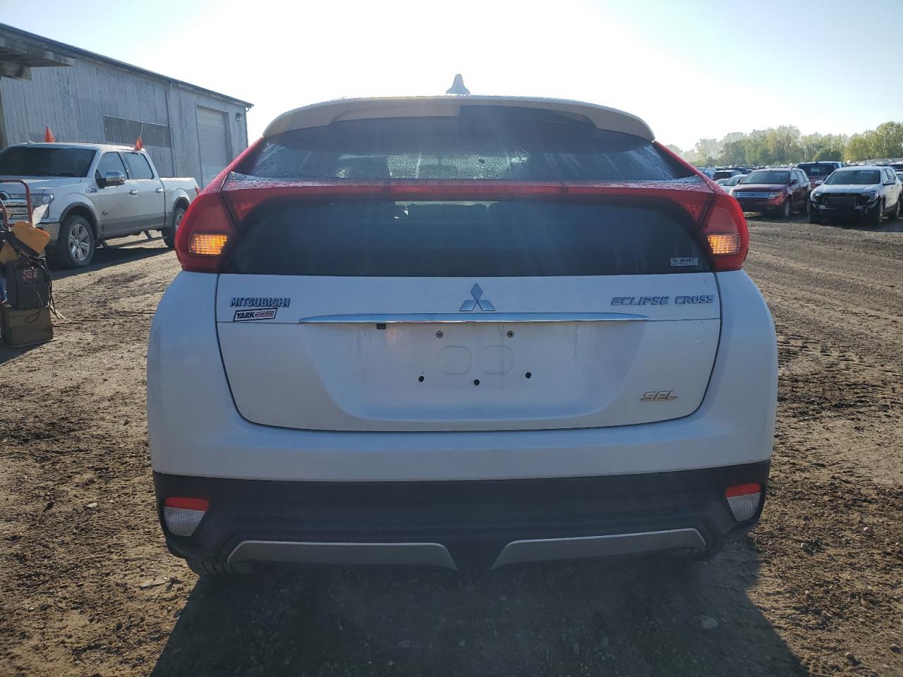 MITSUBISHI ECLIPSE SE