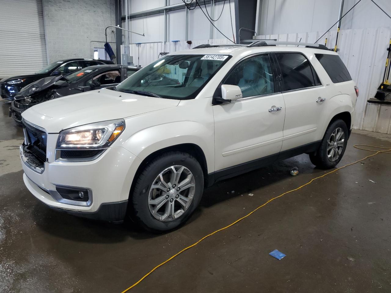 GMC ACADIA SLT-1