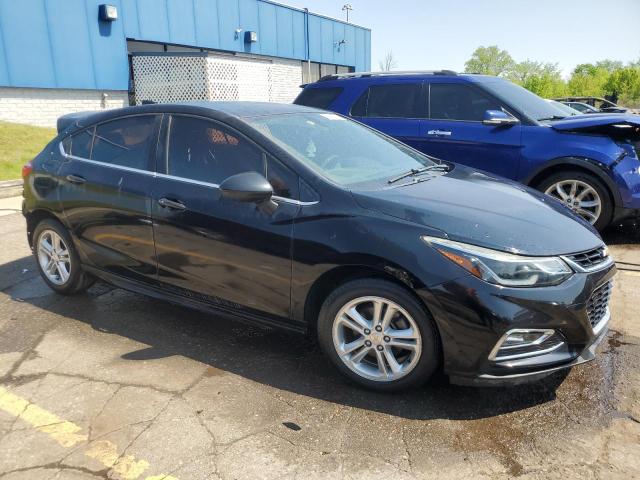 Vin: 3g1be6sm8hs590748, lot: 56870185, chevrolet cruze lt 20174