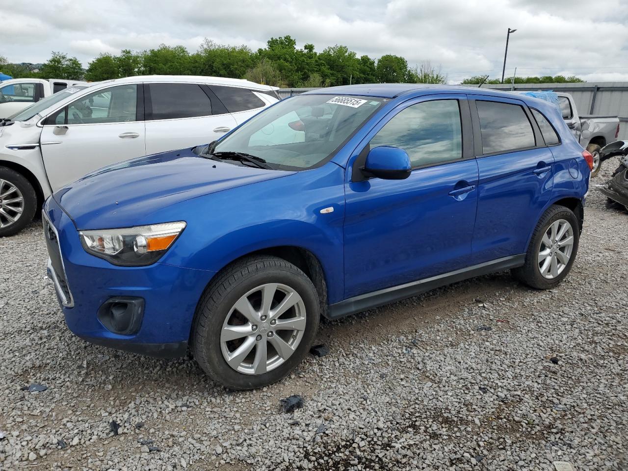 MITSUBISHI OUTLANDER ES