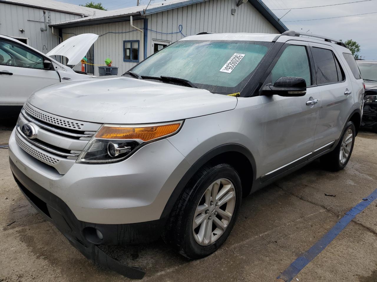 FORD EXPLORER XLT