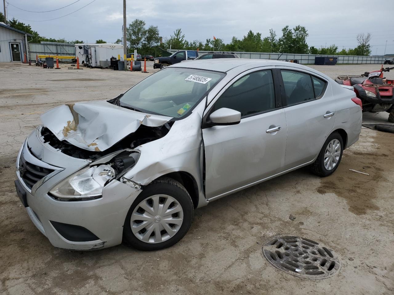 NISSAN VERSA S