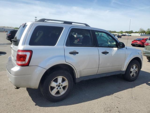 Vin: 1fmcu9dg0ckc55278, lot: 58429655, ford escape xlt 20123