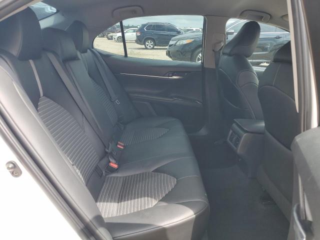 2018 TOYOTA CAMRY L - 4T1B11HK1JU521798