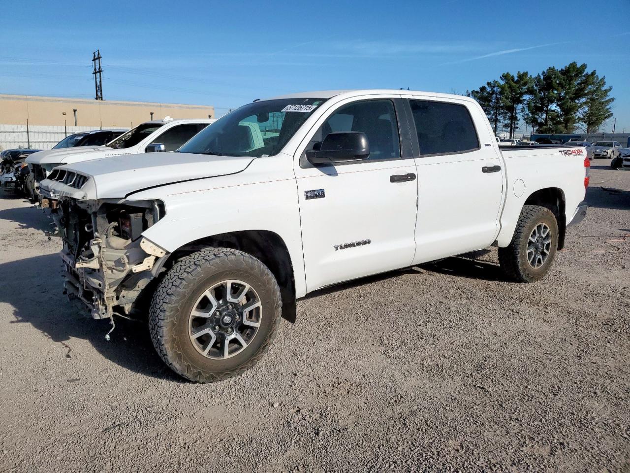 TOYOTA TUNDRA CREWMAX SR5