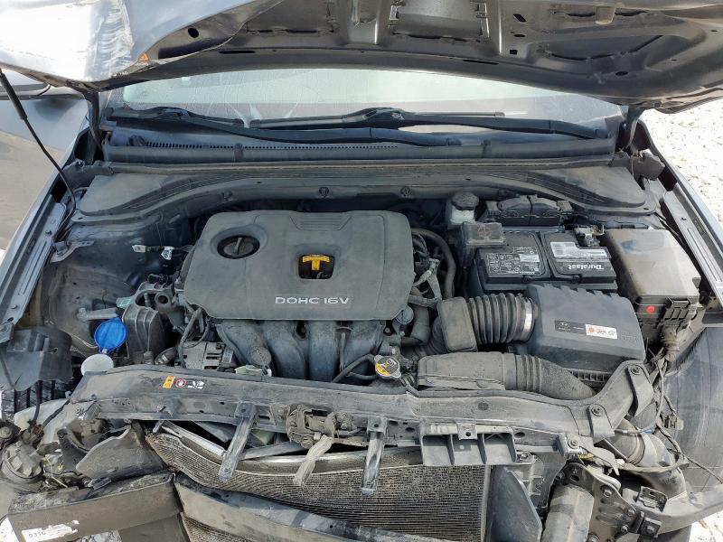 2018 HYUNDAI ELANTRA SE - 5NPD74LF3JH396093