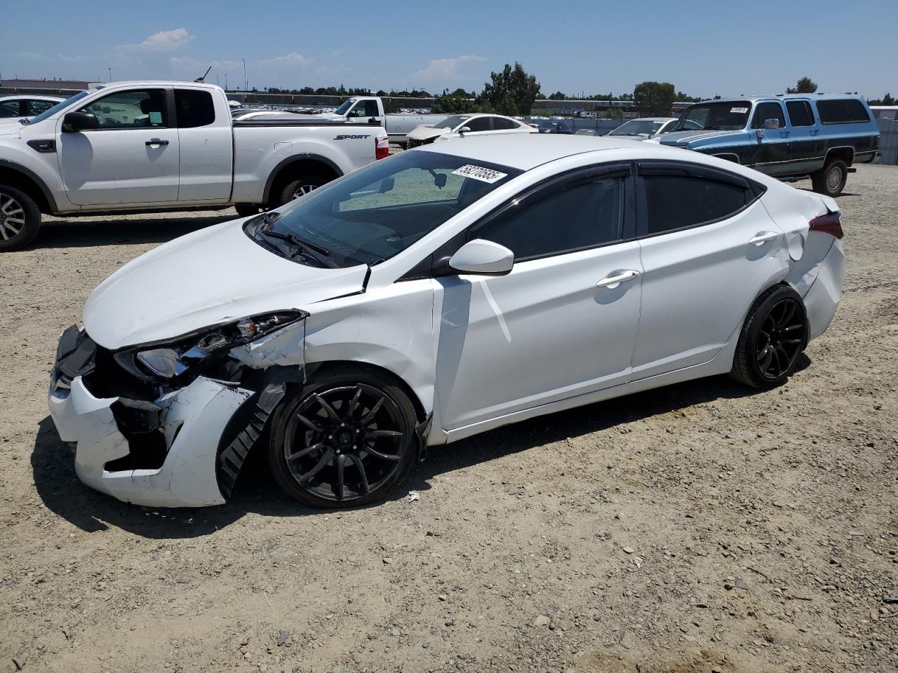 HYUNDAI ELANTRA SE
