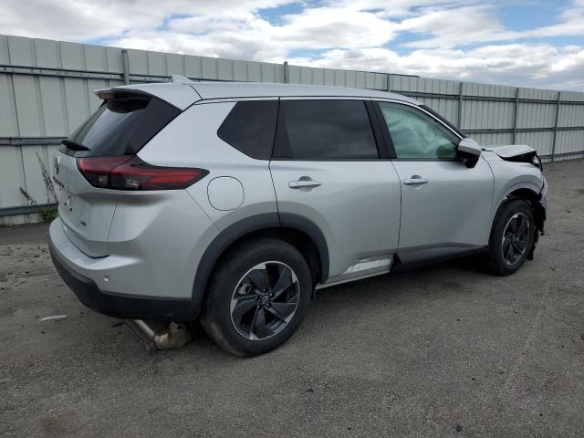 Vin: 5n1bt3bb8sc801319, lot: 57582795, nissan rogue sv 20253