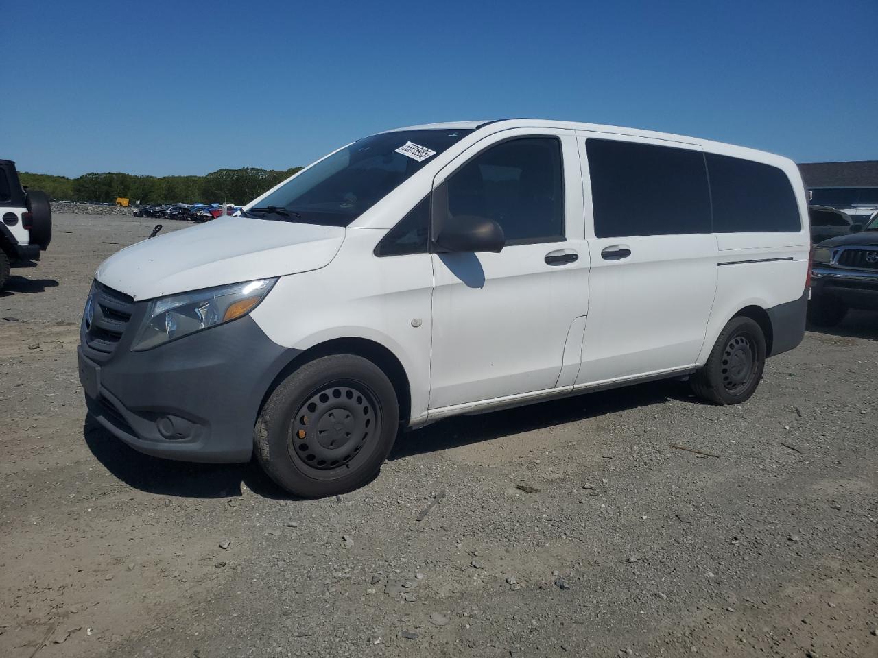 MERCEDES-BENZ METRIS