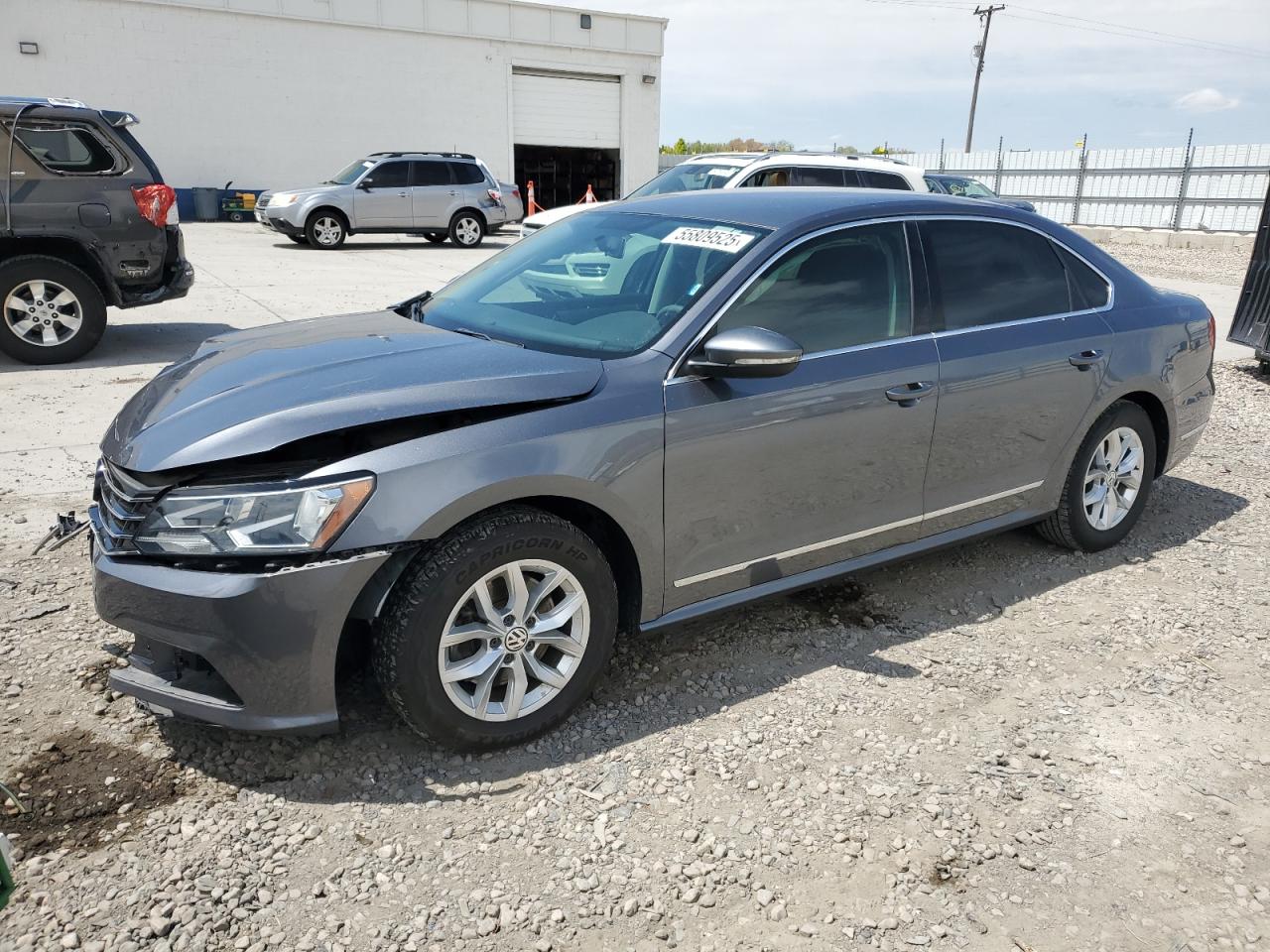 VOLKSWAGEN PASSAT S