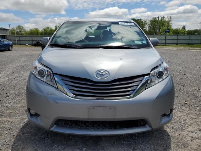 2016 TOYOTA SIENNA XLE 5TDYK3DC2GS731538