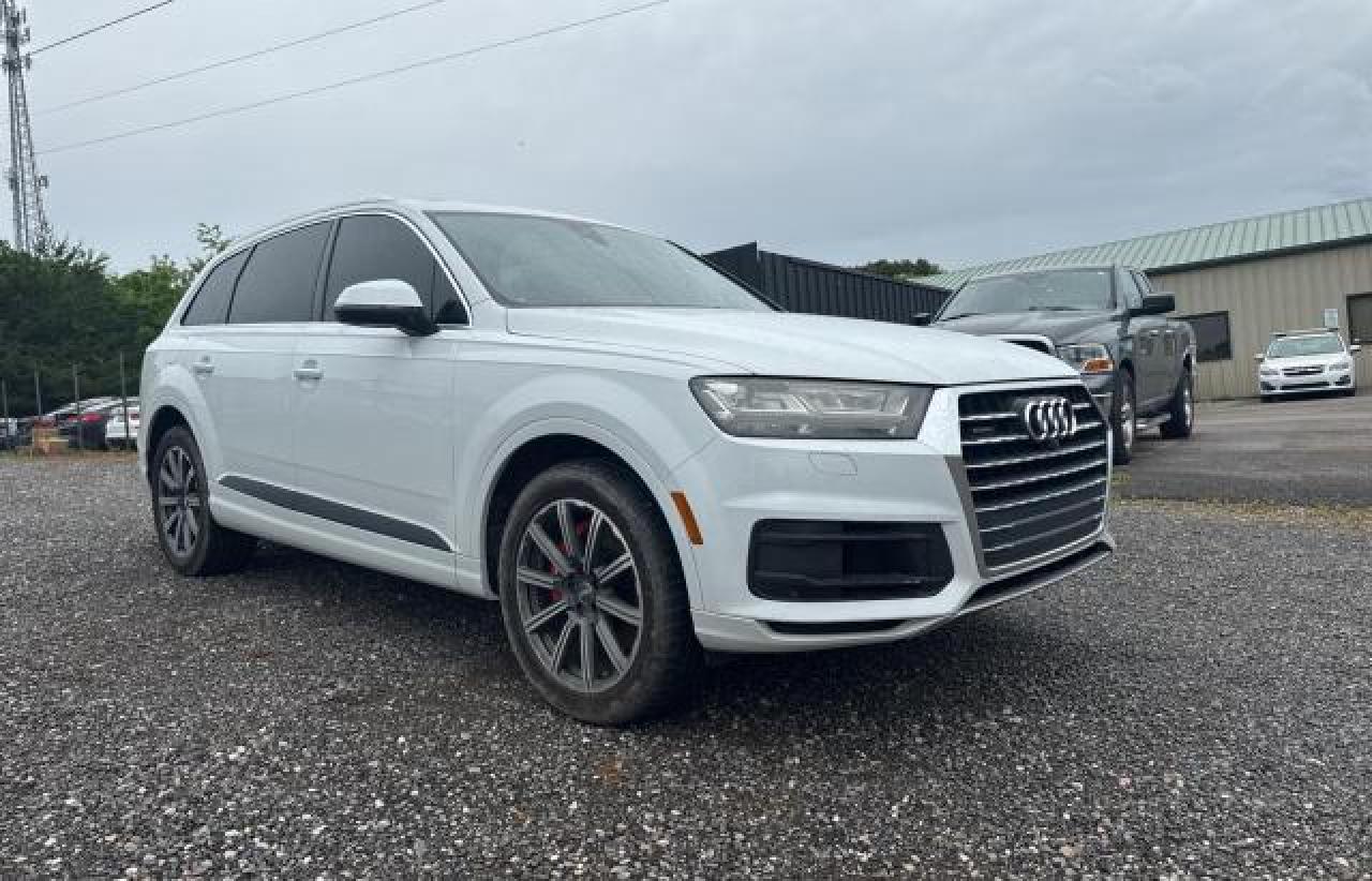 AUDI Q7 PREMIUM PLUS