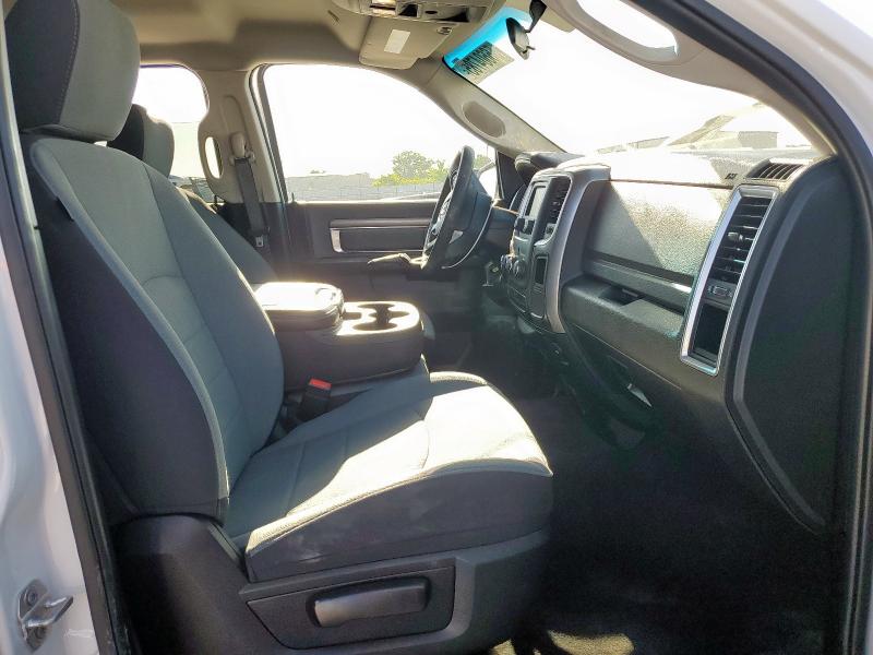 2024 RAM 1500 CLASS - 1C6RR6GG8RS123105
