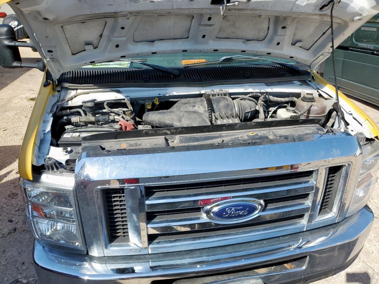 FORD ECONOLINE E350 SUPER DUTY CUTAWAY VAN