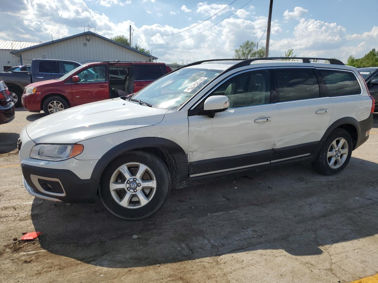VOLVO XC70 3.2