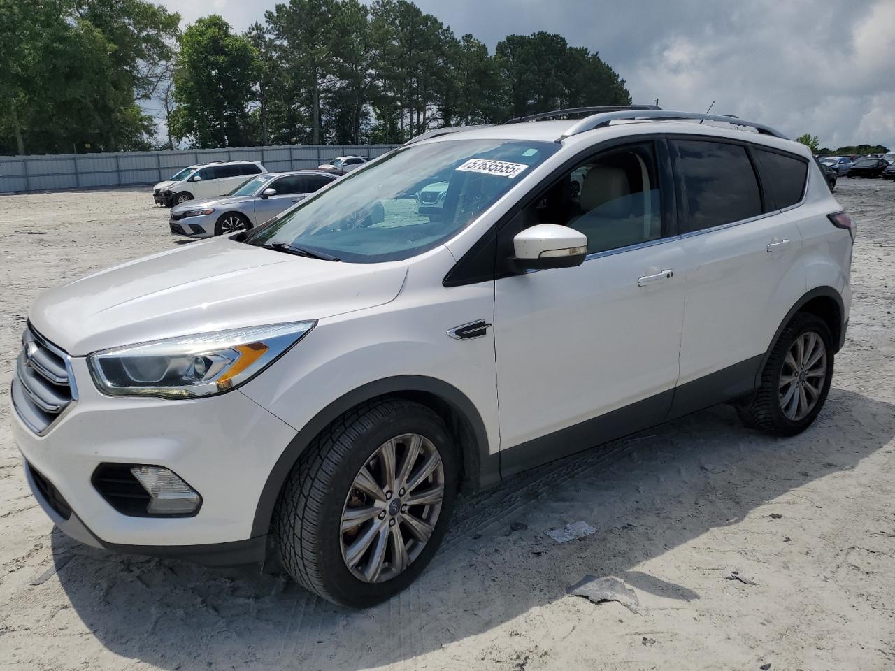 FORD ESCAPE TITANIUM